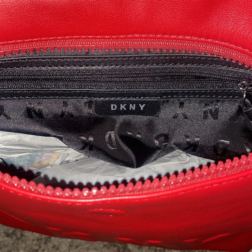 🌟NWT Dkny Red Backpack - Picture 4 of 7